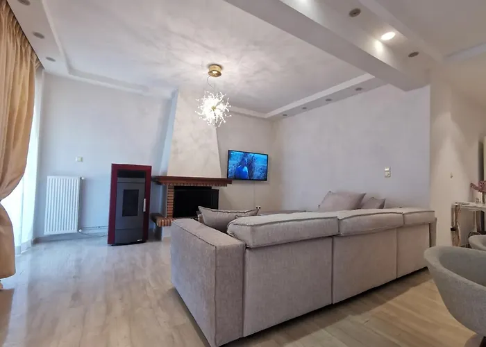 Cassiopeia - Glyfada Apartment